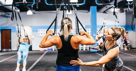 Burn body boot camp - We’re here to support you every step of the way. Learn More About Franchising. At Burn, we're on a mission to ignite global health transformation. Learn about how our 45-minute camps will maximize your results in a friendly, community setting. 